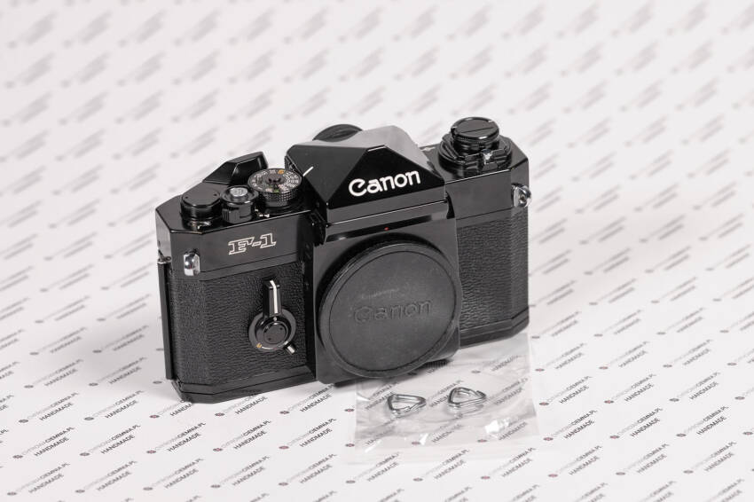 Aparat analogowy Canon F-1